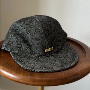 GUCCI BLACK GG DENIM Leather Strap BASEBALL HAT CAP UNISEX